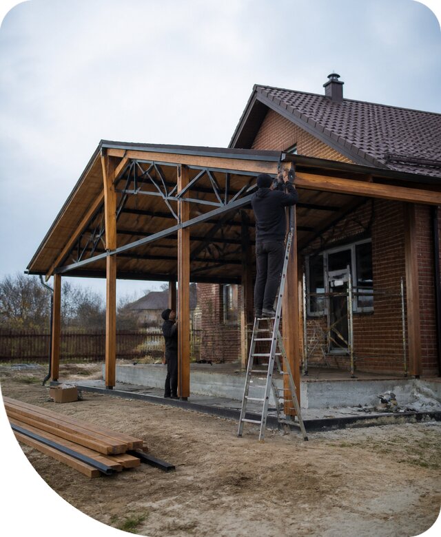 Пристройка навеса к дому и участку в Костомукше под ключ